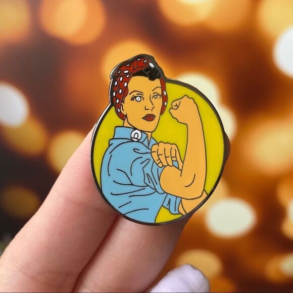 We Can Do It Enamel Pin/ Brooch - Picture 1 of 5
